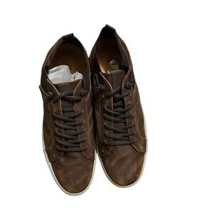 GBX Men's Brown High-Top Sneakers size 8,5